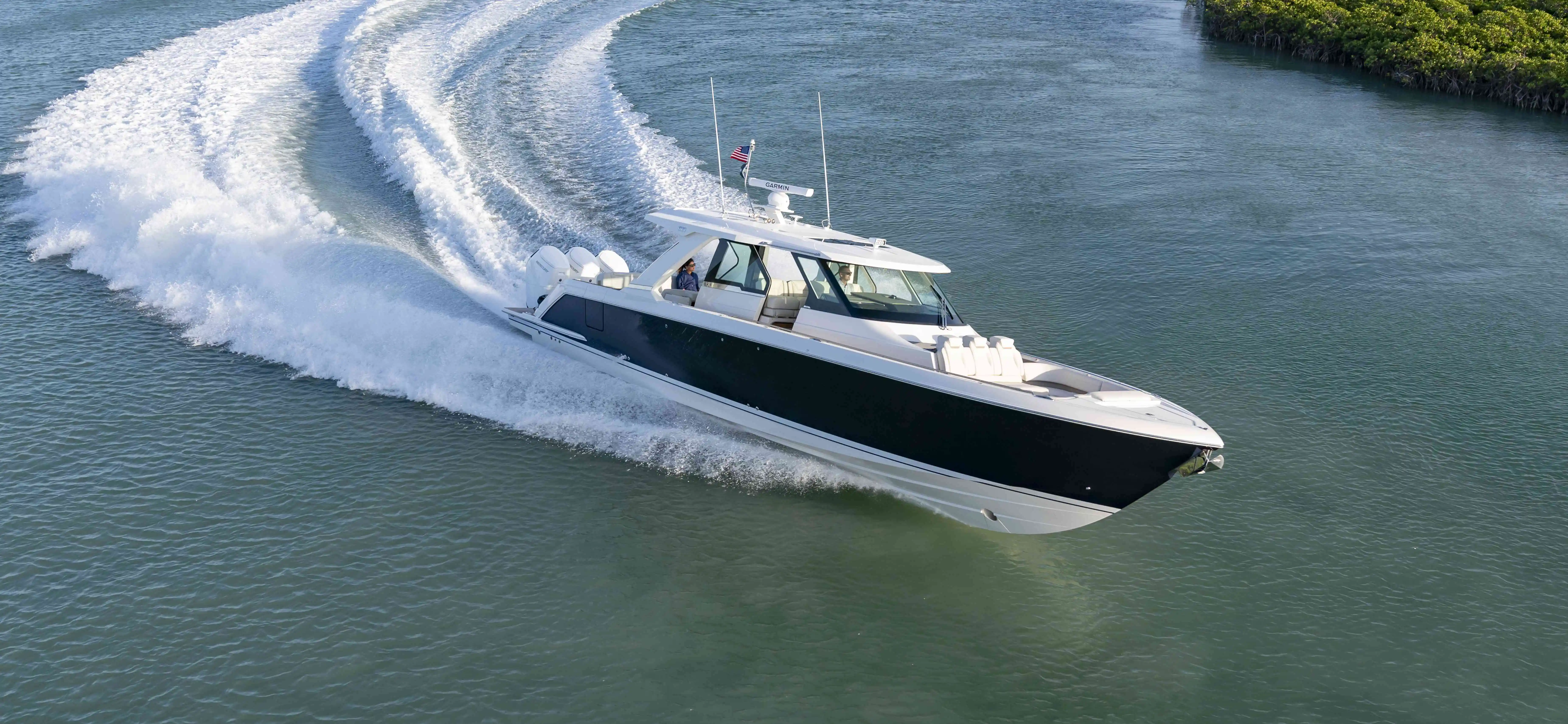 Tiara様 Luxury Yachts | Tiara Yachts | Luxury Boats